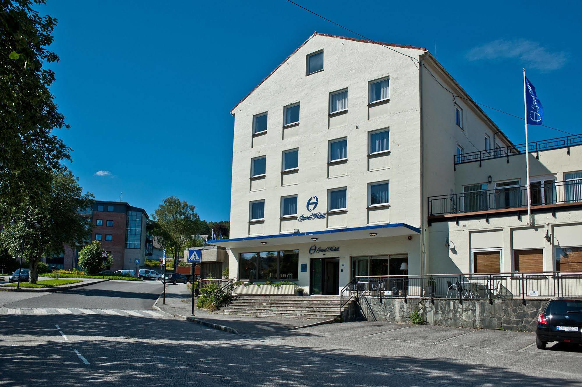 Grand Hotel Stord Kültér fotó